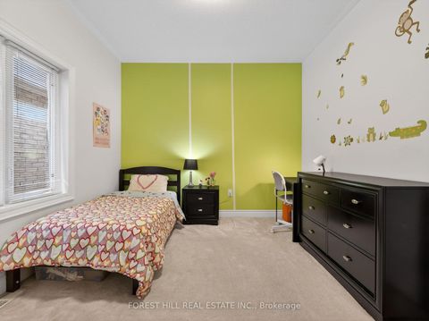 Photo 19 at 78 Bristlewood Crescent, Patterson, Vaughan