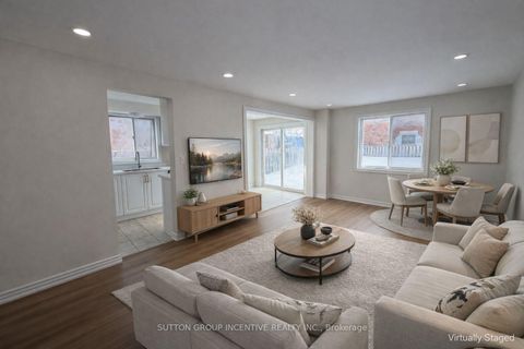 Photo 2 at 15 Timothy Lane, Holly, Barrie