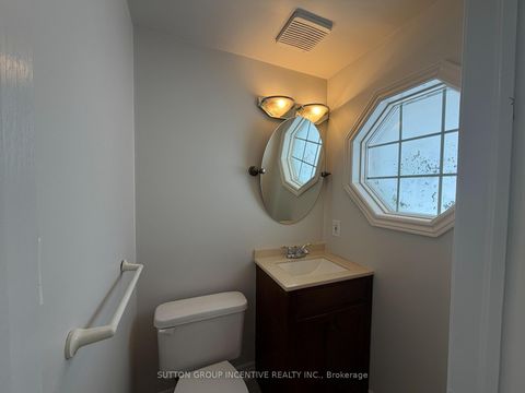 Photo 11 at 15 Timothy Lane, Holly, Barrie