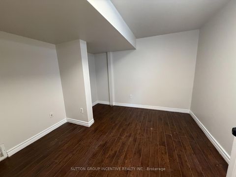 Photo 23 at 15 Timothy Lane, Holly, Barrie