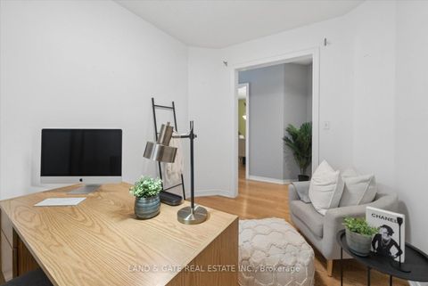 Photo 21 at 1329 Coldstream Drive, Taunton, Oshawa