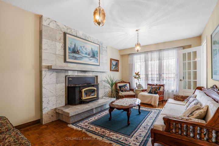 Photo 10 at 36 Ovida Avenue, City Centre West, Toronto