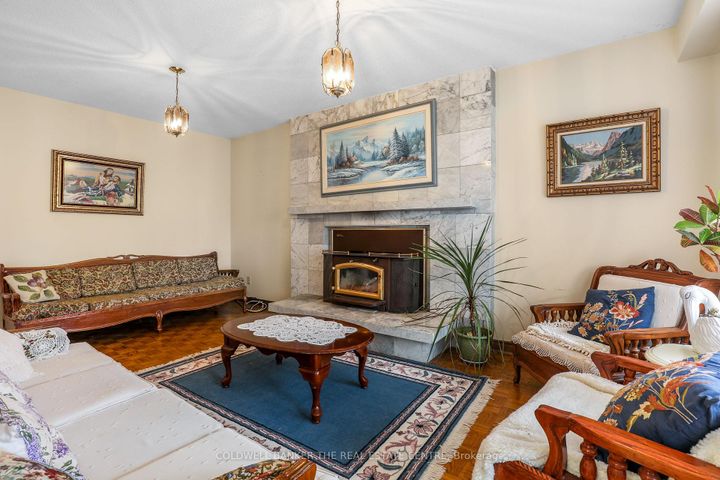 Photo 11 at 36 Ovida Avenue, City Centre West, Toronto