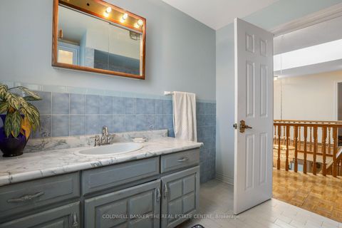 Photo 18 at 36 Ovida Avenue, City Centre West, Toronto