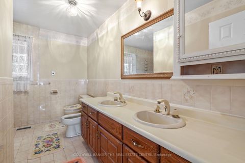 Photo 25 at 36 Ovida Avenue, City Centre West, Toronto