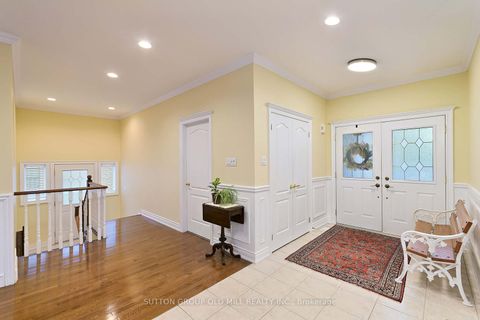 Photo 3 at 128 Carmela Avenue, Oak Ridges, Richmond Hill