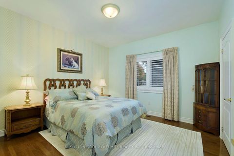Photo 13 at 128 Carmela Avenue, Oak Ridges, Richmond Hill