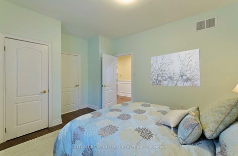 Photo 14 at 128 Carmela Avenue, Oak Ridges, Richmond Hill