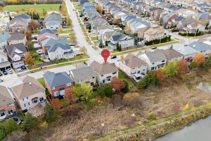 Photo 2 at 51 Verdi Road, Oak Ridges, Richmond Hill