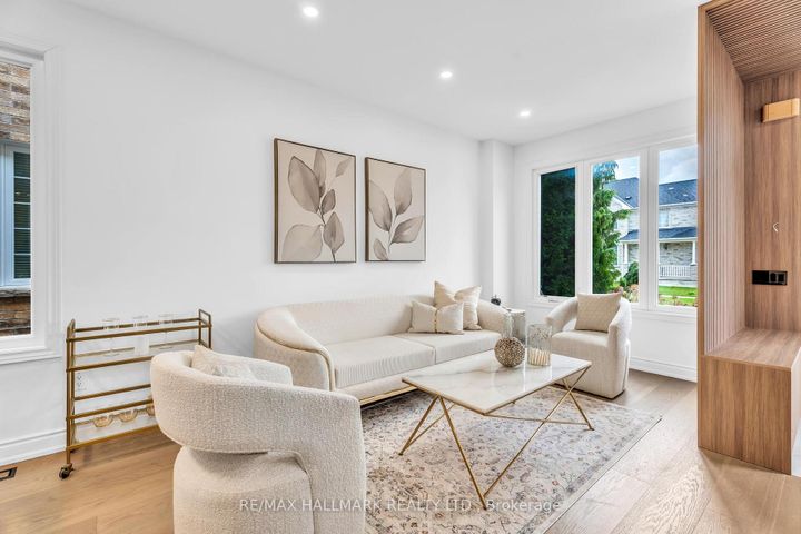 Photo 9 at 51 Verdi Road, Oak Ridges, Richmond Hill