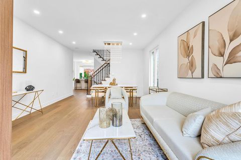 Photo 10 at 51 Verdi Road, Oak Ridges, Richmond Hill