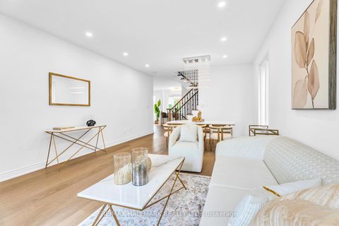 Photo 11 at 51 Verdi Road, Oak Ridges, Richmond Hill