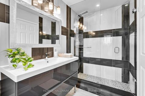 Photo 34 at 51 Verdi Road, Oak Ridges, Richmond Hill