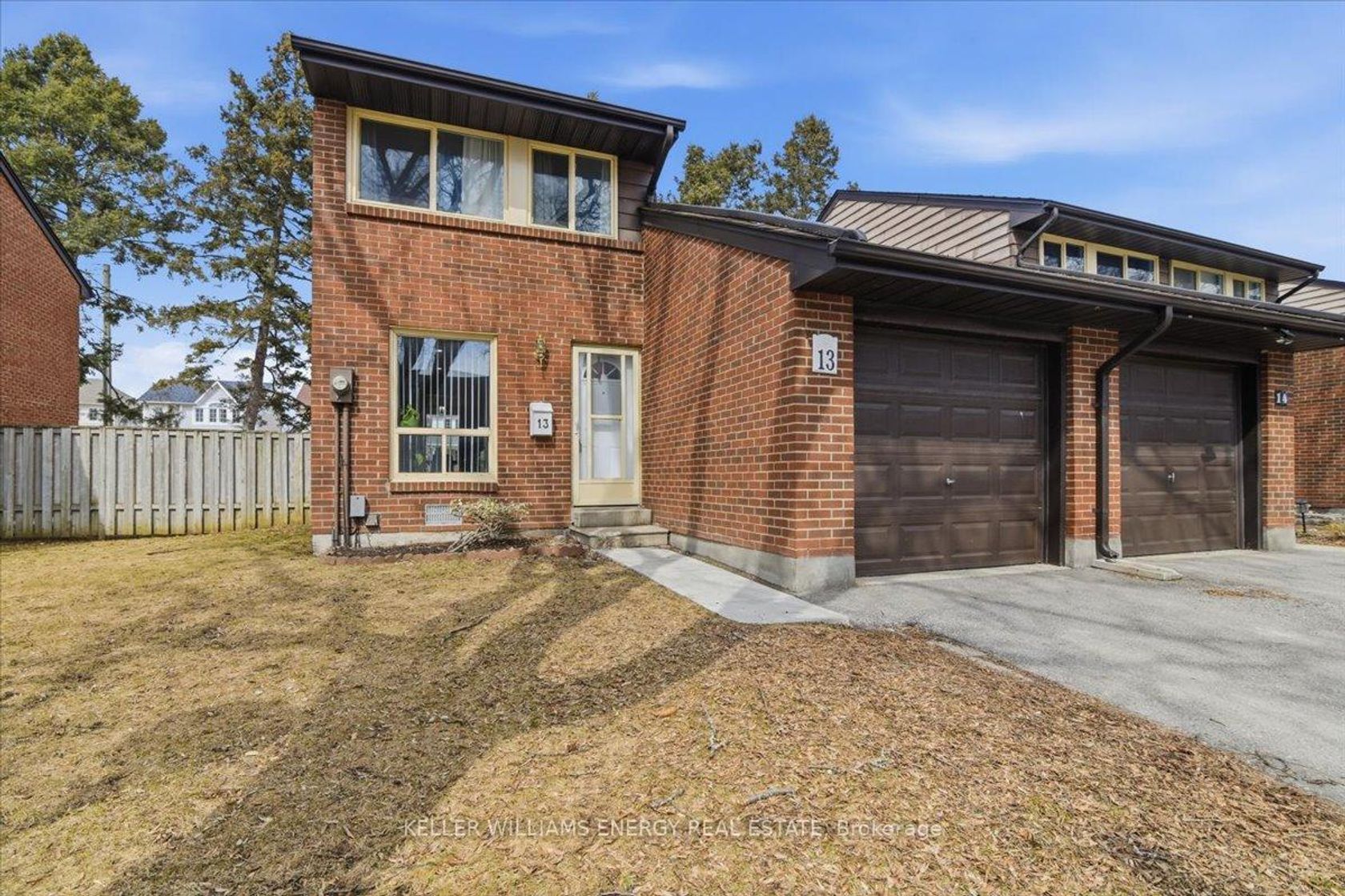 13 - 155 Glovers Road E, Samac, Oshawa 