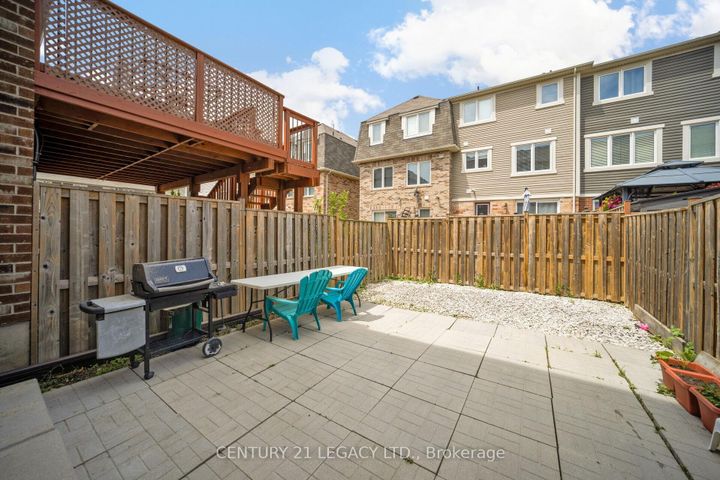 Photo 39 at 40 Donomore Drive, Northwest Brampton, Brampton