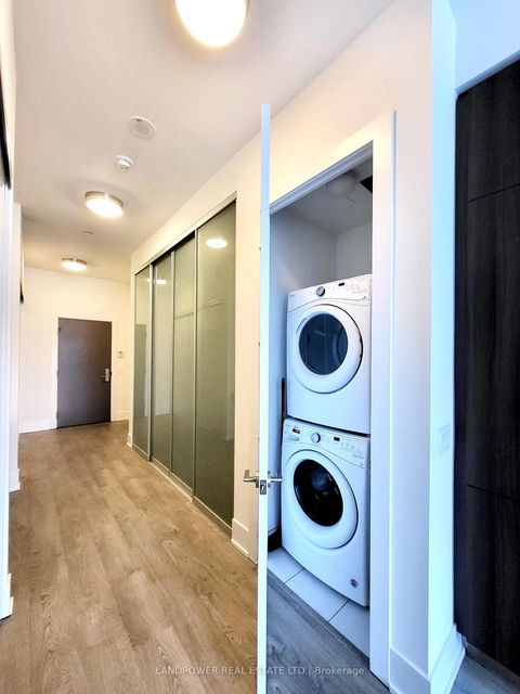 Photo 14 at 235 - 55 Merchants' Wharf, Waterfront Communities C8, Toronto