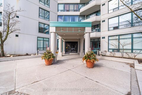 Photo 1 at 711 - 120 Promenade Circle, Brownridge, Vaughan