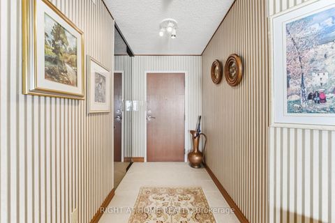 Photo 7 at 711 - 120 Promenade Circle, Brownridge, Vaughan