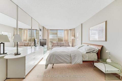 Photo 24 at 711 - 120 Promenade Circle, Brownridge, Vaughan