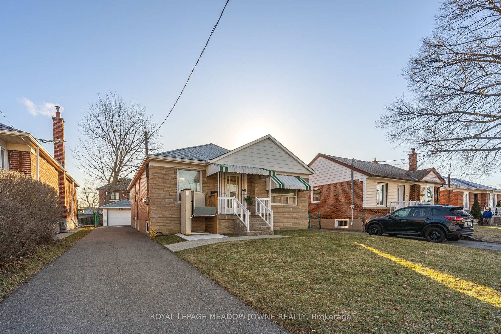 144 Silverhill Drive, City Centre West, Toronto 