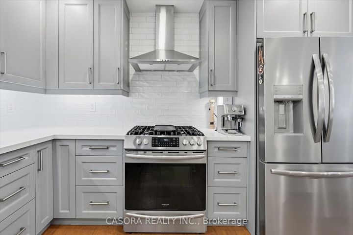 Photo 16 at 112 - 680 Regency Court, Roseland, Burlington