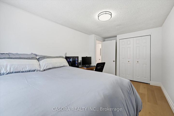 Photo 30 at 112 - 680 Regency Court, Roseland, Burlington