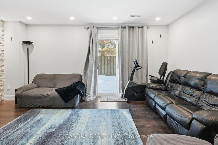 Photo 34 at 112 - 680 Regency Court, Roseland, Burlington