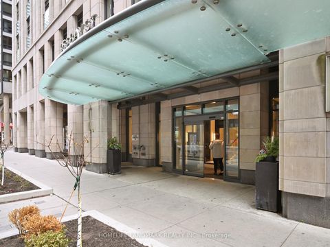 Photo 2 at 2207 - 955 Bay Street, Bay Street Corridor, Toronto