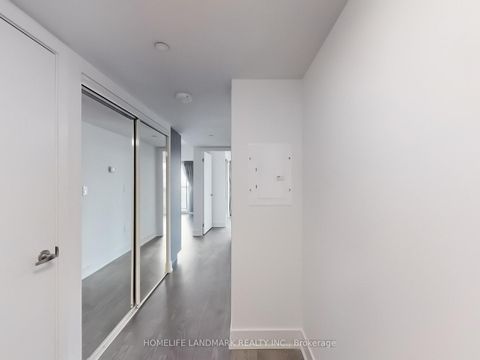 Photo 20 at 2207 - 955 Bay Street, Bay Street Corridor, Toronto