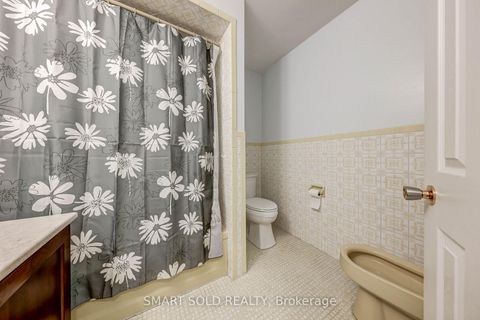 Photo 23 at 59 Chapman Avenue, Parkview, Toronto