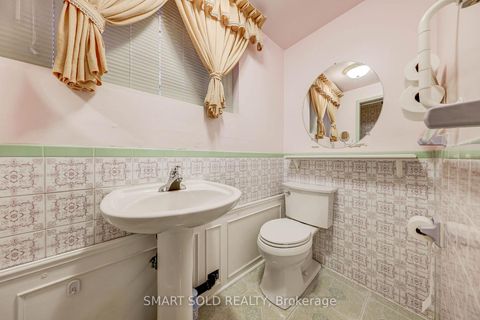 Photo 35 at 59 Chapman Avenue, Parkview, Toronto