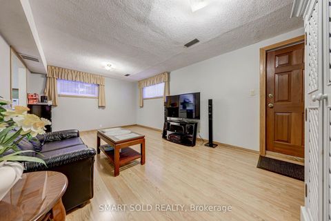 Photo 41 at 59 Chapman Avenue, Parkview, Toronto