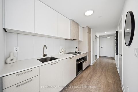 Photo 3 at 2107 - 19 Western Battery Road, Niagara, Toronto