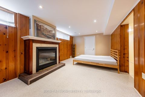 Photo 12 at 35 Hathway Drive, Bendale, Toronto