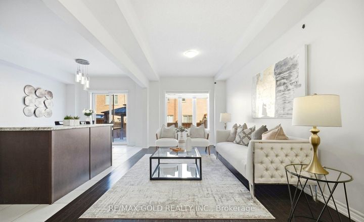 Photo 7 at 15 Hines Street, Northwest Brampton, Brampton