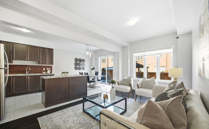 Photo 13 at 15 Hines Street, Northwest Brampton, Brampton