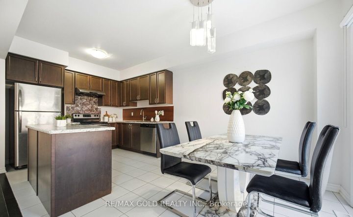 Photo 22 at 15 Hines Street, Northwest Brampton, Brampton