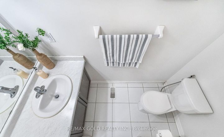 Photo 24 at 15 Hines Street, Northwest Brampton, Brampton