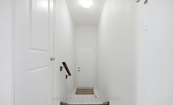 Photo 26 at 15 Hines Street, Northwest Brampton, Brampton