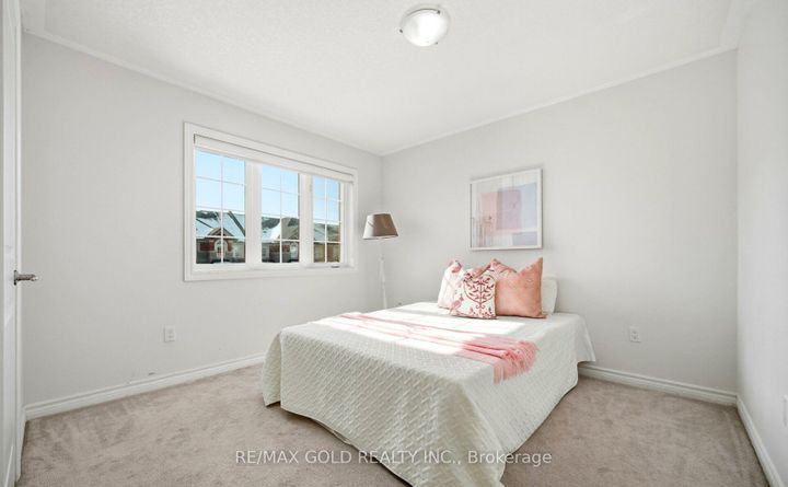 Photo 37 at 15 Hines Street, Northwest Brampton, Brampton