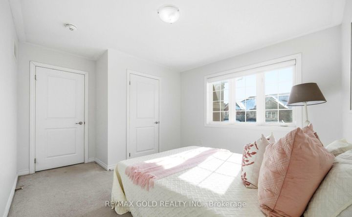 Photo 38 at 15 Hines Street, Northwest Brampton, Brampton