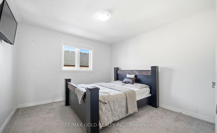 Photo 39 at 15 Hines Street, Northwest Brampton, Brampton