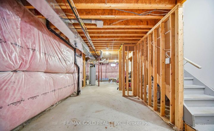 Photo 43 at 15 Hines Street, Northwest Brampton, Brampton