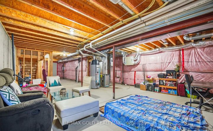 Photo 46 at 15 Hines Street, Northwest Brampton, Brampton