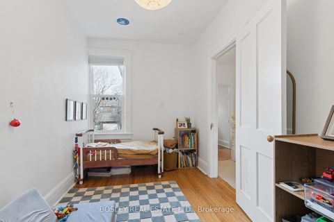 Photo 16 at 725 Manning Avenue, Annex, Toronto