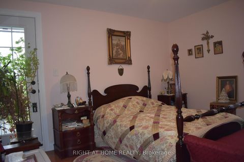 Photo 18 at 65 Chadburn Street, Central, Oshawa