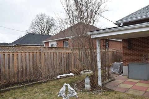 Photo 40 at 65 Chadburn Street, Central, Oshawa