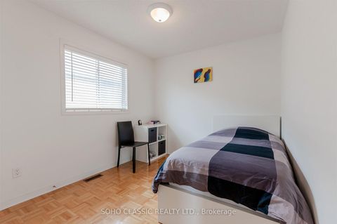 Photo 13 at 67 Dybal Street, Vellore Village, Vaughan