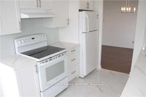 Photo 6 at 909 - 1121 Steeles Avenue W, Branson, Toronto