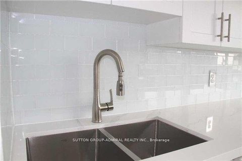 Photo 7 at 909 - 1121 Steeles Avenue W, Branson, Toronto